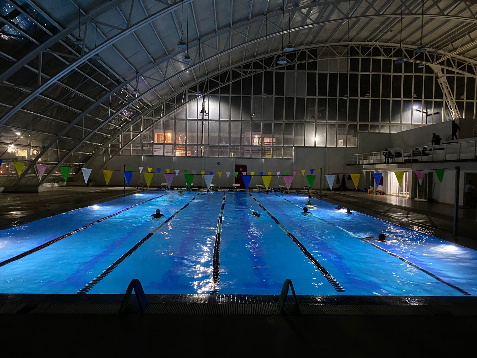 Alberca de los héroes.